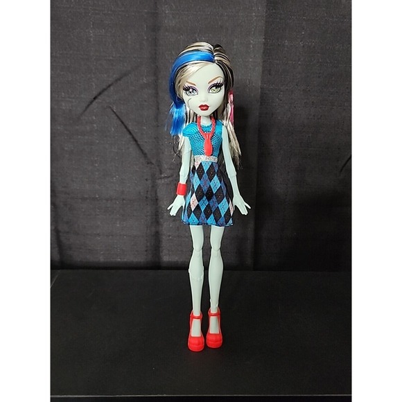 MATTEL/MONSTER HIGH "FRANKIE STEIN" 2015 DOLL 10" BLUE DRESS W/RED TIE NWOB - Picture 1 of 7